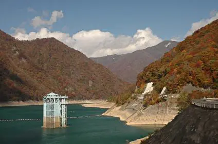 美山湖（水坝）