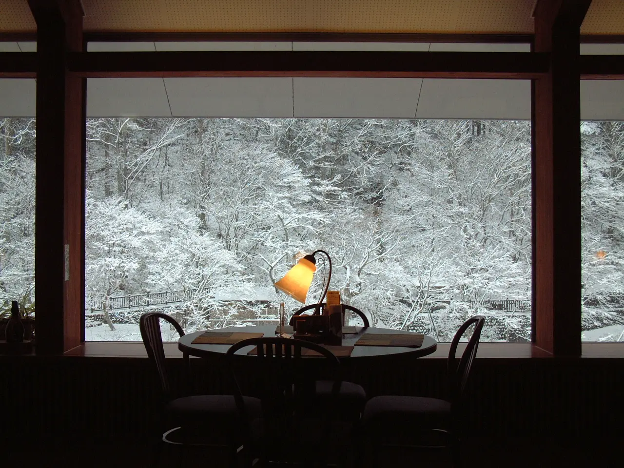 レストラン洋燈・雪景色