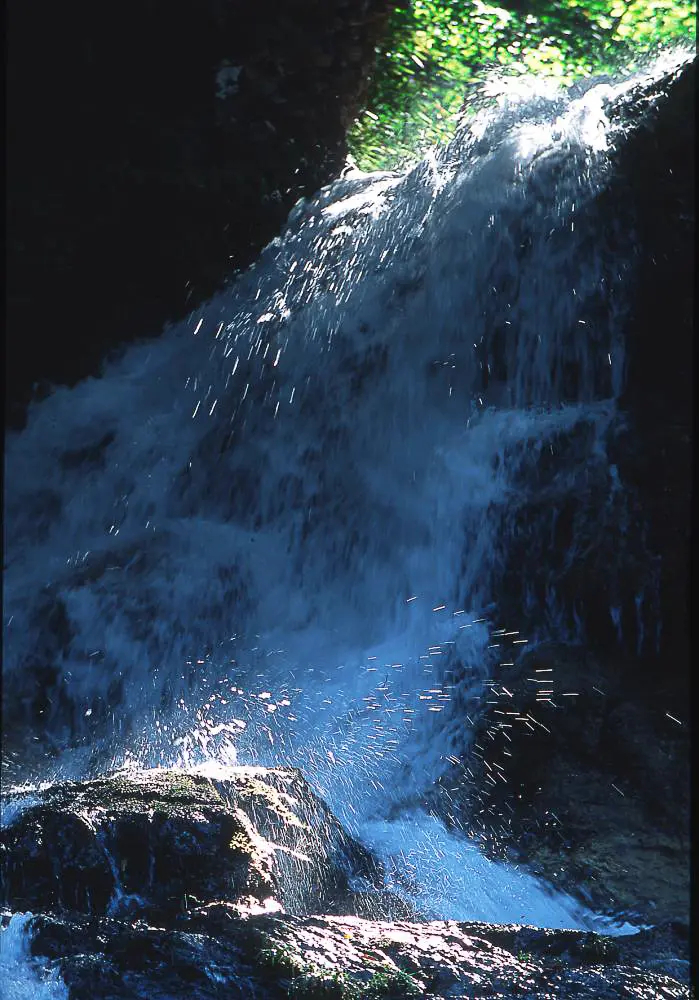 น้ำตกบอนเทน